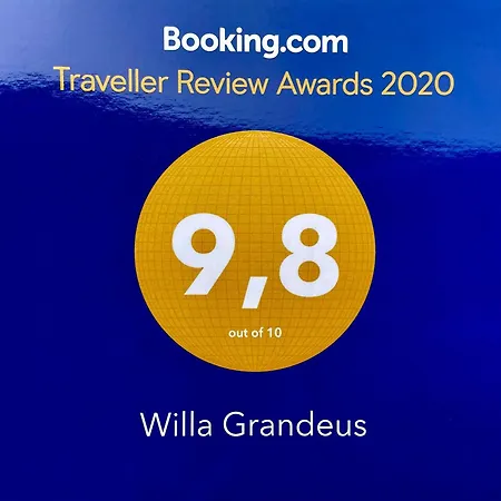 Grandeus Guest house