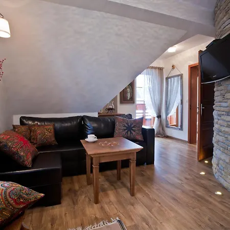 Grandeus Guest house *