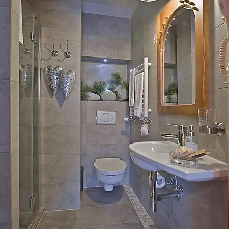 Guest house Grandeus *